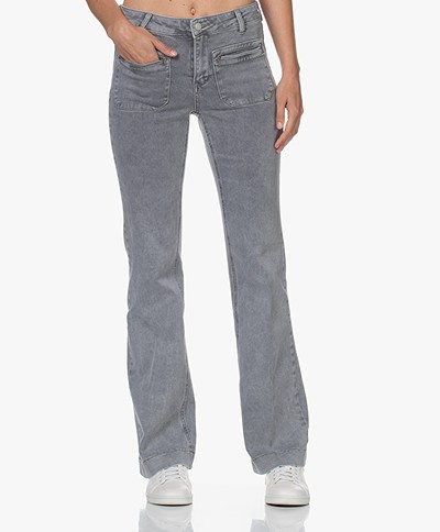 MKT Studio The Diana Vintage Twill Flared Jeans - Grey