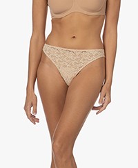 HANRO Moments Lace Thong - Beige
