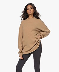 extreme cashmere N°53 Crew Hop Cashmere Blend Sweater - Camel