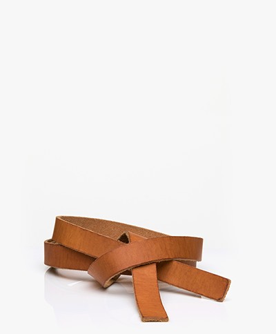 forte_forte Narrow Leather Tie Belt - Miele
