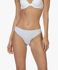 Calvin Klein Invisibles String - Wit