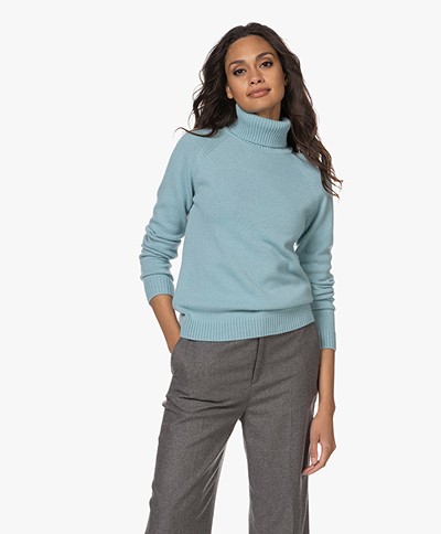 Belluna Hunt Wool-Cashmere Blend Turtleneck Sweater - Aqua