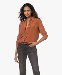 Equipment Slim Signature Gewassen Zijden Blouse - Baked Clay