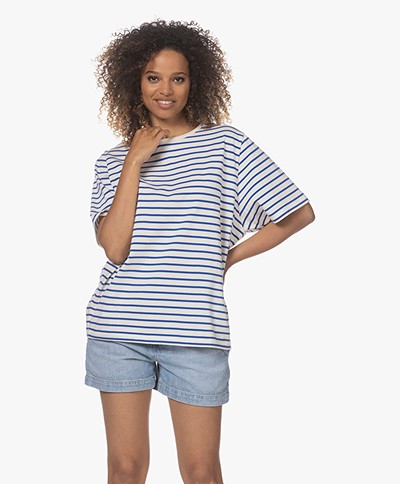 Closed O-shape Striped T-shirt - Sea Breeze