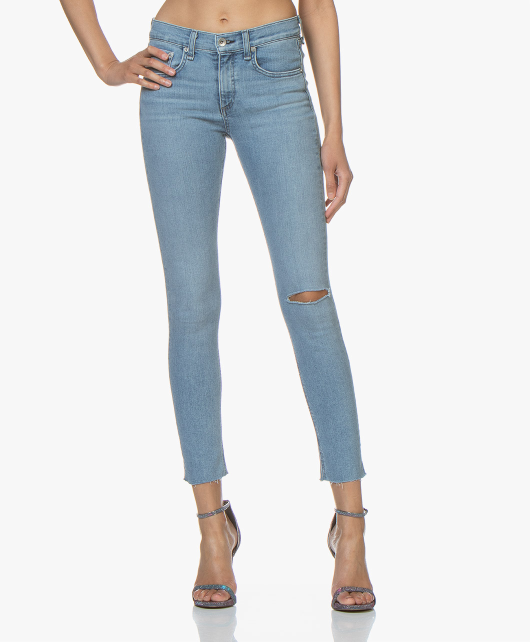 ankle skinny jeans