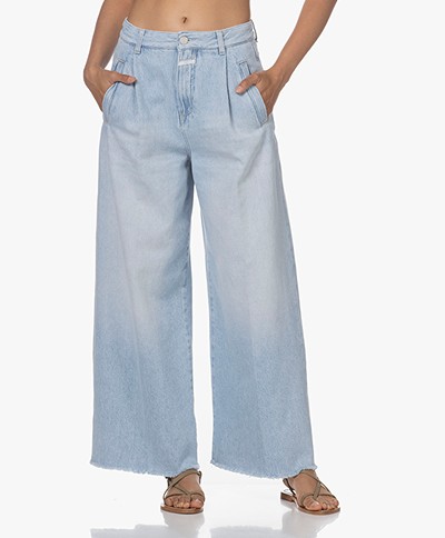 Closed Abigail Loose-fit Organic Cotton Jeans - Light Blue