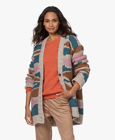 Closed Oversized Cardigan with Pattern - Muddy Beige