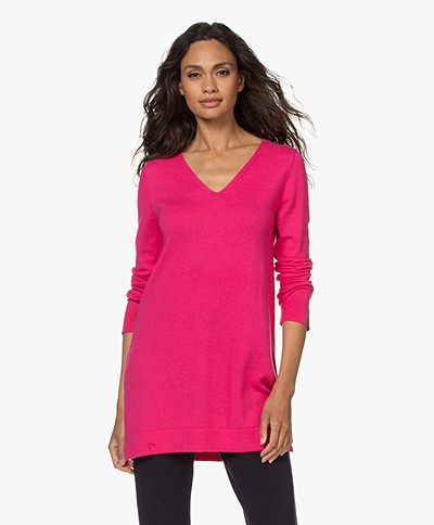 KYRA Carlotta Long V-neck Sweater - Fluo Pink