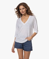 Neeve The Iris V-hals T-shirt met Driekwart Mouwen - Crispy White