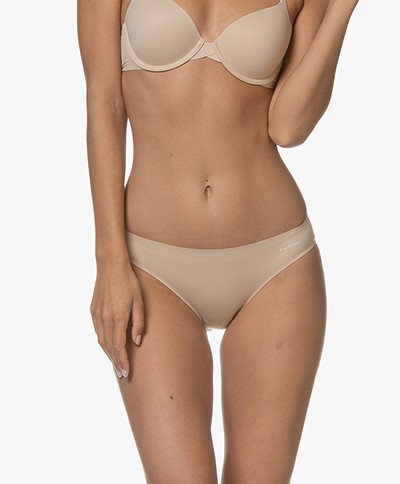 Calvin Klein Perfectly Fit Invisible Bikini Briefs - Bare
