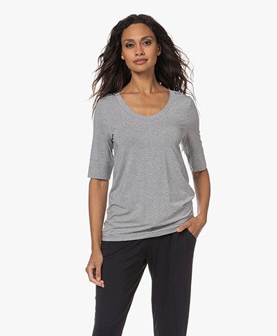 HANRO Yoga Modal Jersey Scoop T-shirt - Grit Mêlee