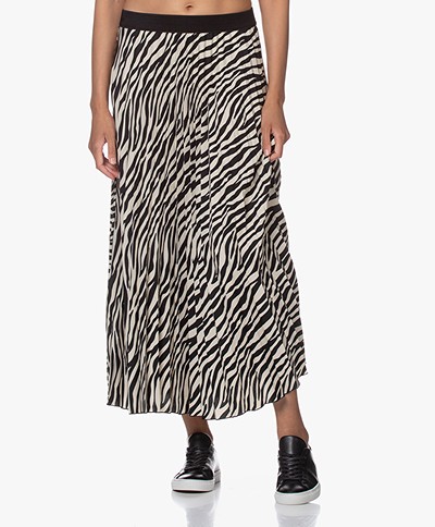 LaSalle Pleated Midi Skirt with Print - Zebra