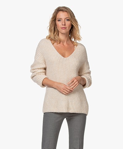 Drykorn Linna Chunky Knit V-neck Sweater - Beige