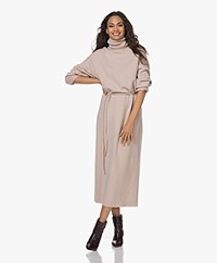 extreme cashmere N°209 Attraction Maxi Turtleneck Dress - Blush