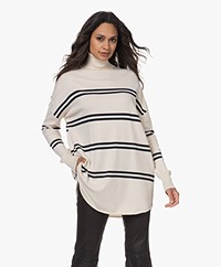 Woman by Earn Elin Striped Modal Blend Turtleneck Sweater - Off-white/Navy