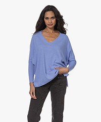 Resort Finest Cape V-neck Cashmere-Silk Blend Sweater - Lavender