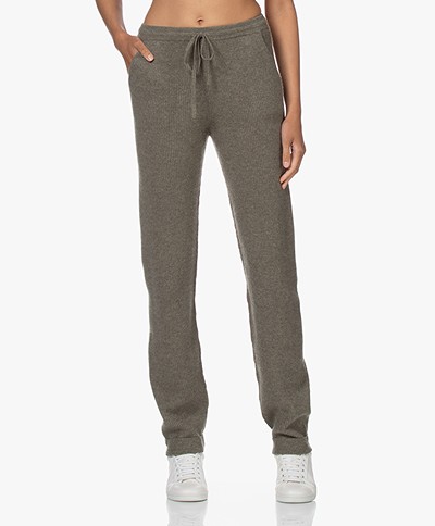Repeat Rib Knitted Pants in Wool and Cashmere - Khaki