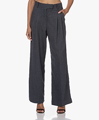 By Malene Birger Cymbaria Wide-leg Pleated Pants - Houndstooth