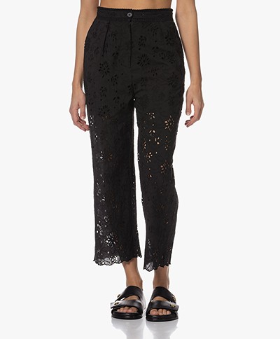 DIEGA Paoto Broderie Anglaise Cropped Pants - Black