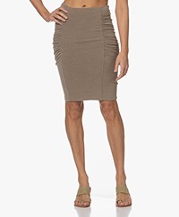 James Perse Brushed Jersey Knielange Rok - Cashew Pigment