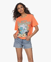 Daydreamer The Beach Boys Surfs Up Boyfriend T-shirt - Peach Echo