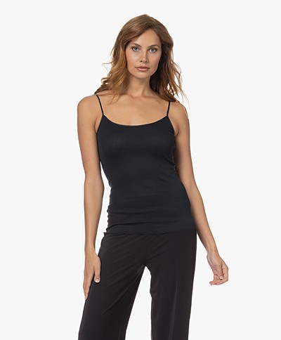 HANRO Cotton Seamless R-hals Spaghetti Top - Zwart