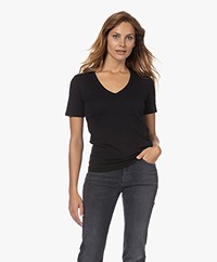 Resort Finest Cotton-Cashmere V-neck T-shirt - Black