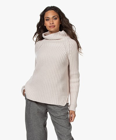 LaSalle Wool and Viscose Blend Turtleneck Sweater - Natural