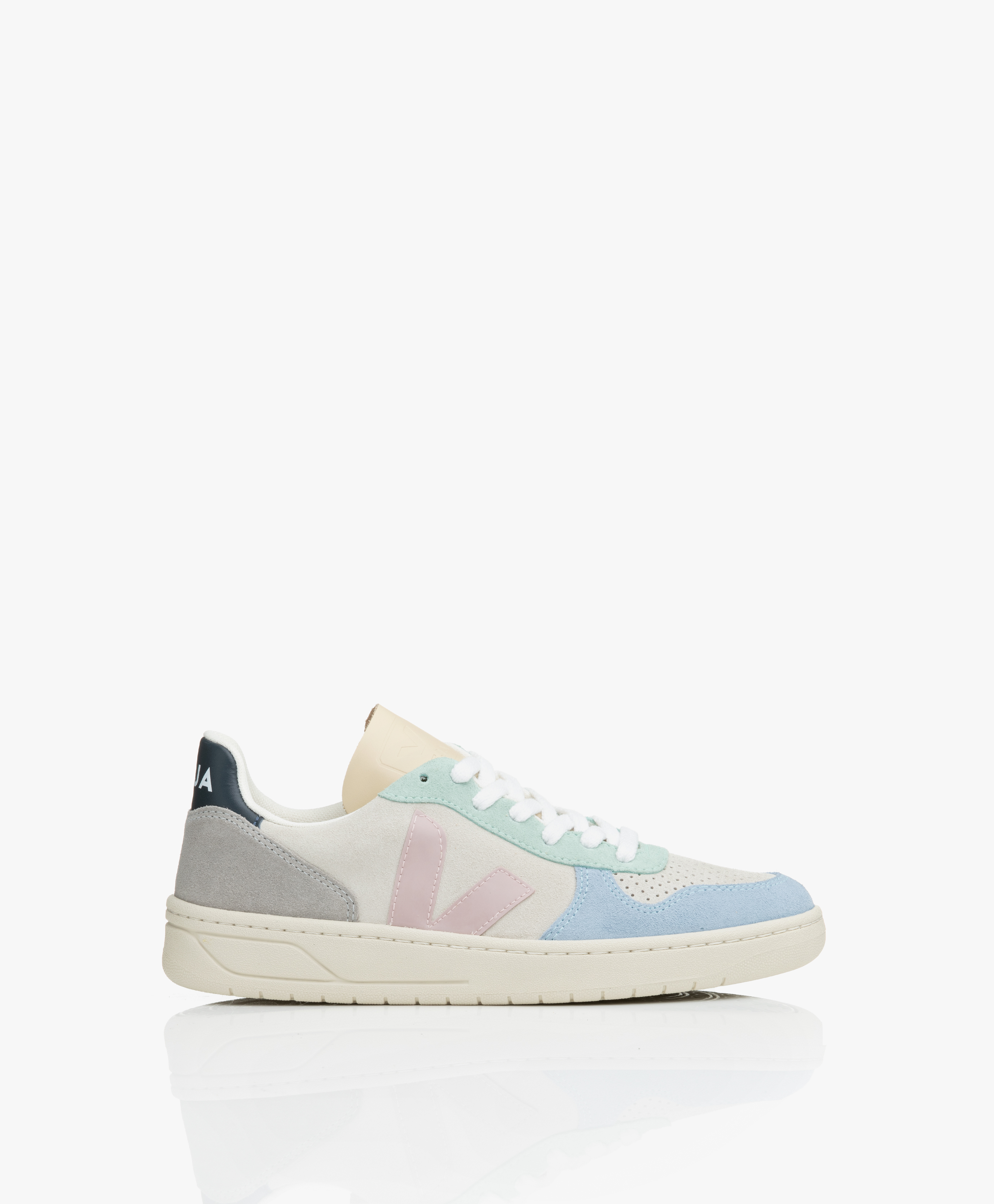 veja v10 beige pink