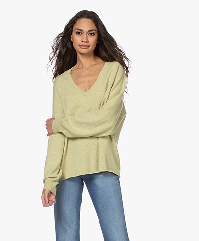 extreme cashmere N°161 Clac Cashmere Sweater - Anis