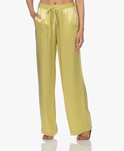 Closed Evelyn Satin Loose-fit Pants - Strong Mustard