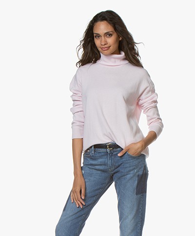 Closed Wool and Cashmere Turtleneck Sweater - Jasmine Pink