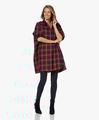 Woman by Earn Milou Oversized Geruite Overhemdblouse - Rood/Navy