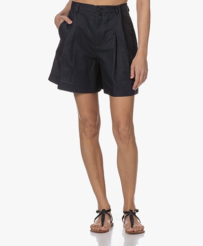 Drykorn Court Pleated Shorts - Blue