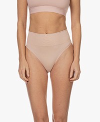 Wolford Light Shaping Naadloze High-Rise String - Clay