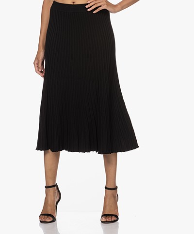 KYRA Laila Knitted Pleated Skirt - Black