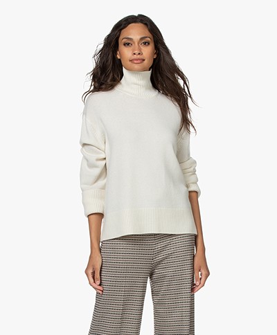 Drykorn Perima Fine Knitted Turtleneck Sweater - Papyrus 