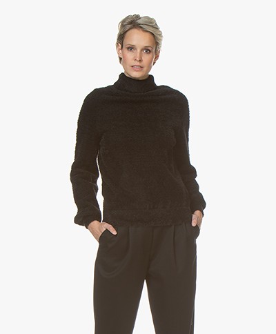 Plein Publique Le Doux Soft Turtleneck Sweater - Black