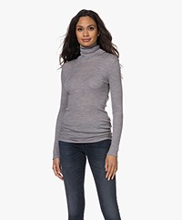 HANRO Tessa Rib Knitted Wool-silk Blend Turtleneck Sweater - Silver
