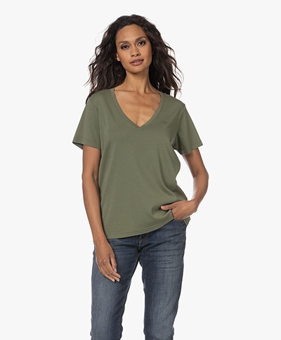 Denham Ramona Katoenen V-hals T-shirt - Four Leaf Clover