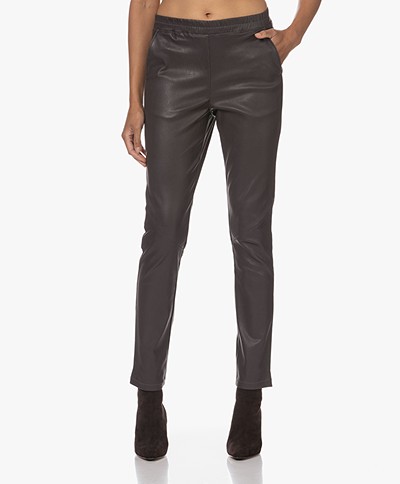 Calvin Klein Womens Legging Faux Leather Essential Pant Black XSmall at  Amazon Womens Clothing store