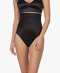 SPANX® Suit Your Fancy High-Waisted Thong  - Zwart