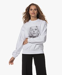ANINE BING Ramona French Terry Kate Moss Print Sweatshirt  - Wit 
