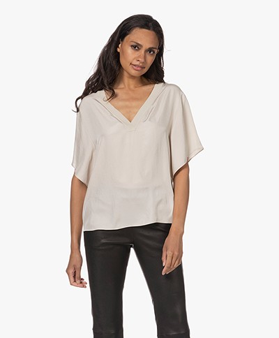 Vince Loose-fit Short Sleeve Blouse - Pale Fawn
