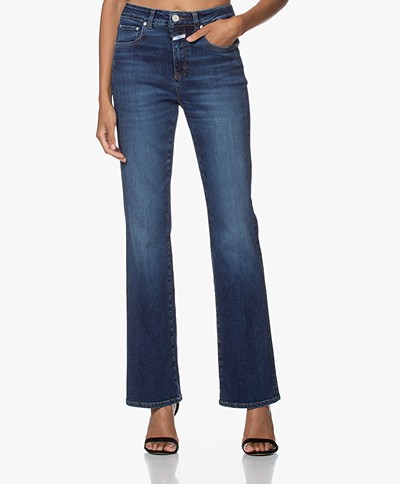 Closed Leaf Sustainable Flared Stretch Jeans - Dark Blue