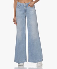 Closed Glow-Up Flared Jeans - Light Blue
