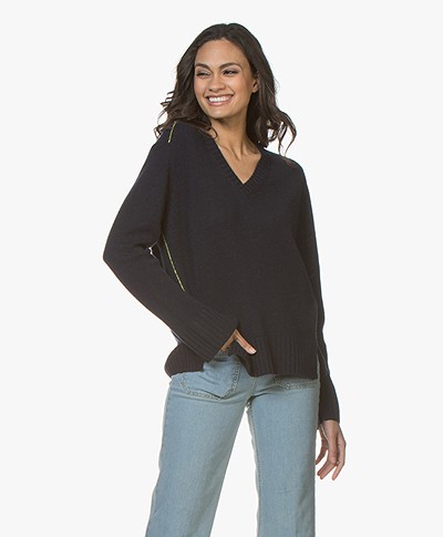 Joseph V-neck Sweater from Pure Cashmere - Navy