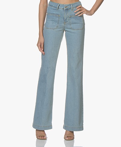 Vanessa Bruno Dompay Flared Jeans - Bleached 