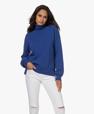 KYRA Dorris Wool Blend Turtleneck Sweater - Bright Indigo