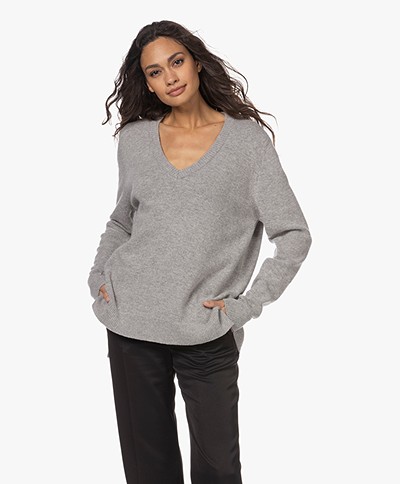 Sibin/Linnebjerg Haven V-neck Sweater - Dark Grey